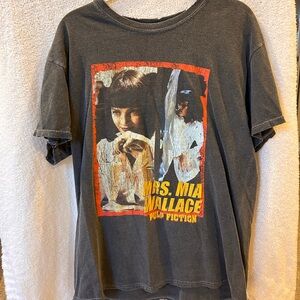 Men’s large graphic tshirt